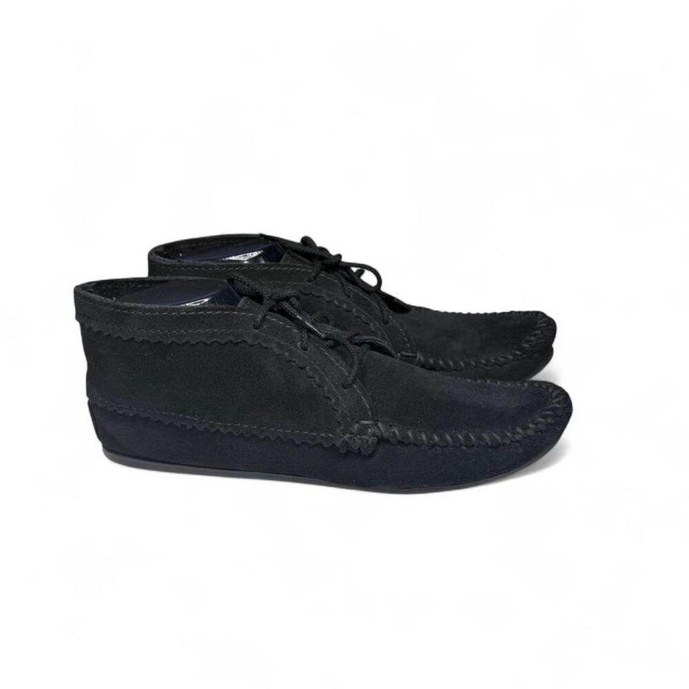 Minnetonka black suede ankle boots moccasin style 270 Sz 11 Boho Blokecore